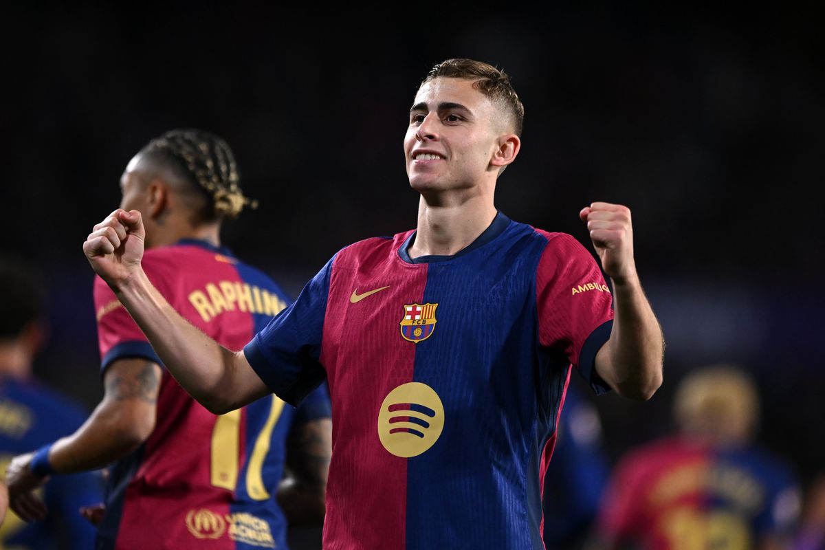 Fermín López in action for Barcelona
