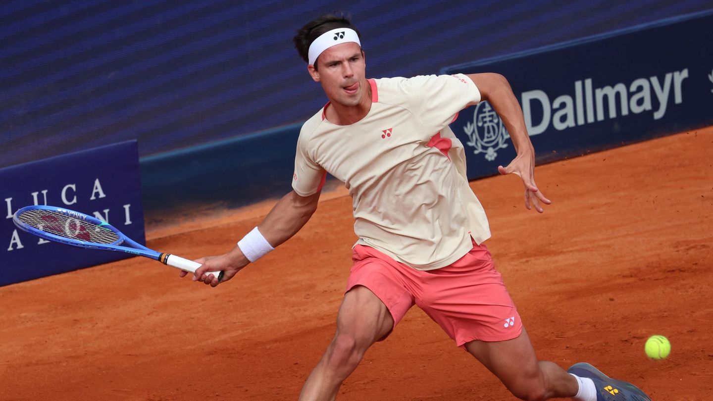 Daniel Altmaier bereitet sich am Rothenbaum auf die Hamburg Open 2025 vor