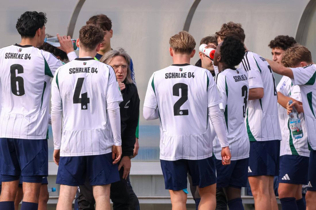 Lukas Kwasniok zum Abschied beim SC Paderborn, emotional und voller Dankbarkeit.