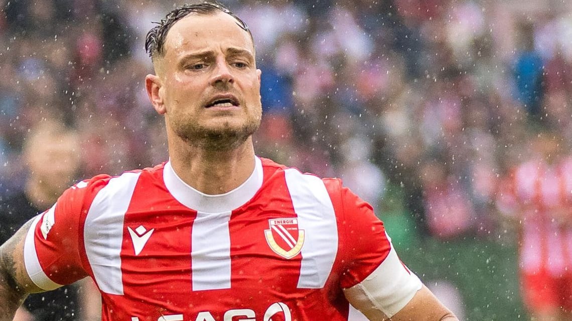 Jubel und Enttäuschung nach dem Duell Energie – Ingolstadt in der 3. Liga