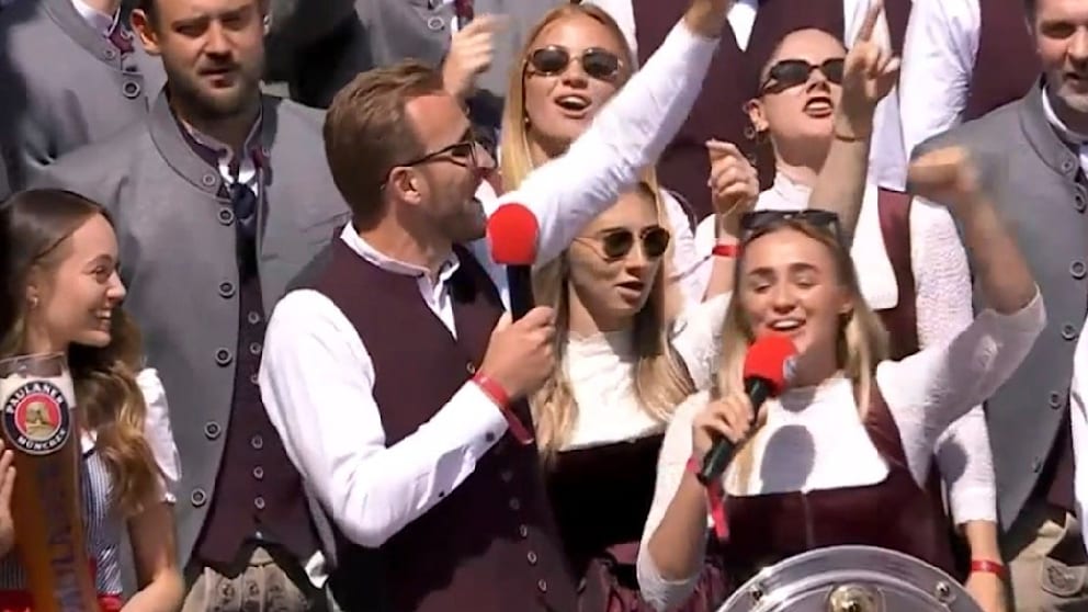 Jubel beim Spiel Fortuna Düsseldorf gegen Magdeburg