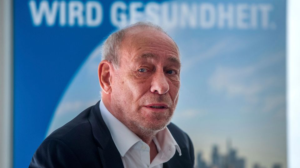 Peter Fischer als Symbol für Engagement